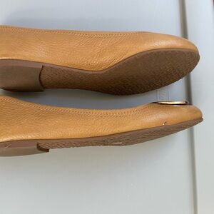 Tory Burch  Ballet Flat Women's Sz 7 - Good used condition; never worn my me
